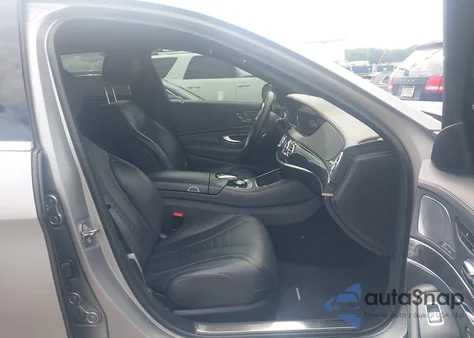 2018 Mercedes-Benz S 560 z USA, uszkodzony, nr VIN WDDUG8DB0JA418146